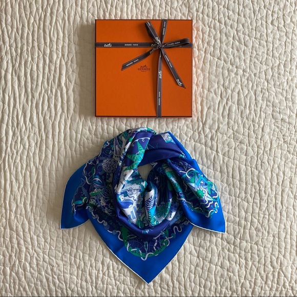 NWT Hermes La Folle Parade Silk Scarf - Picture 6 of 14